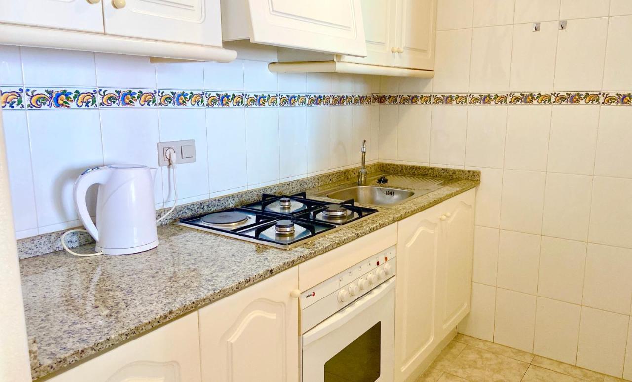 Beautiful Apartment Near Playa De Los Locos ตอร์เรเวียคา ภายนอก รูปภาพ