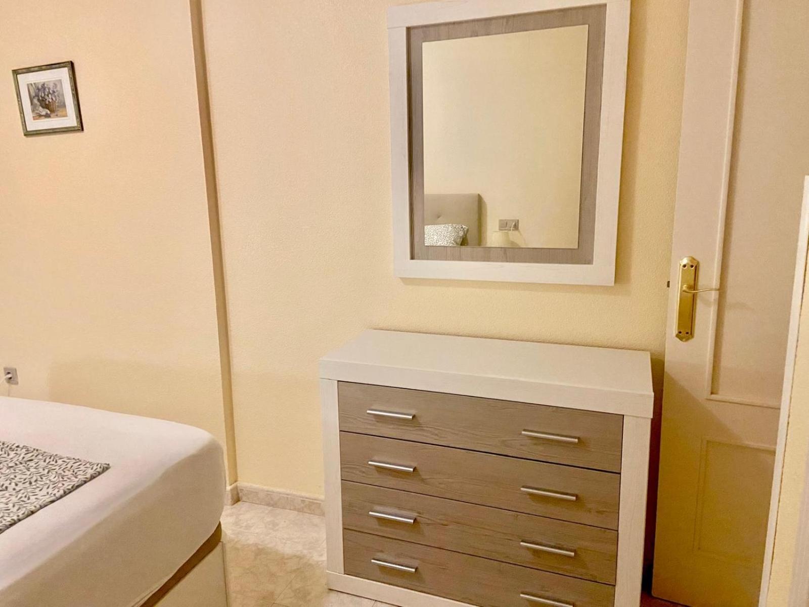 Beautiful Apartment Near Playa De Los Locos ตอร์เรเวียคา ภายนอก รูปภาพ