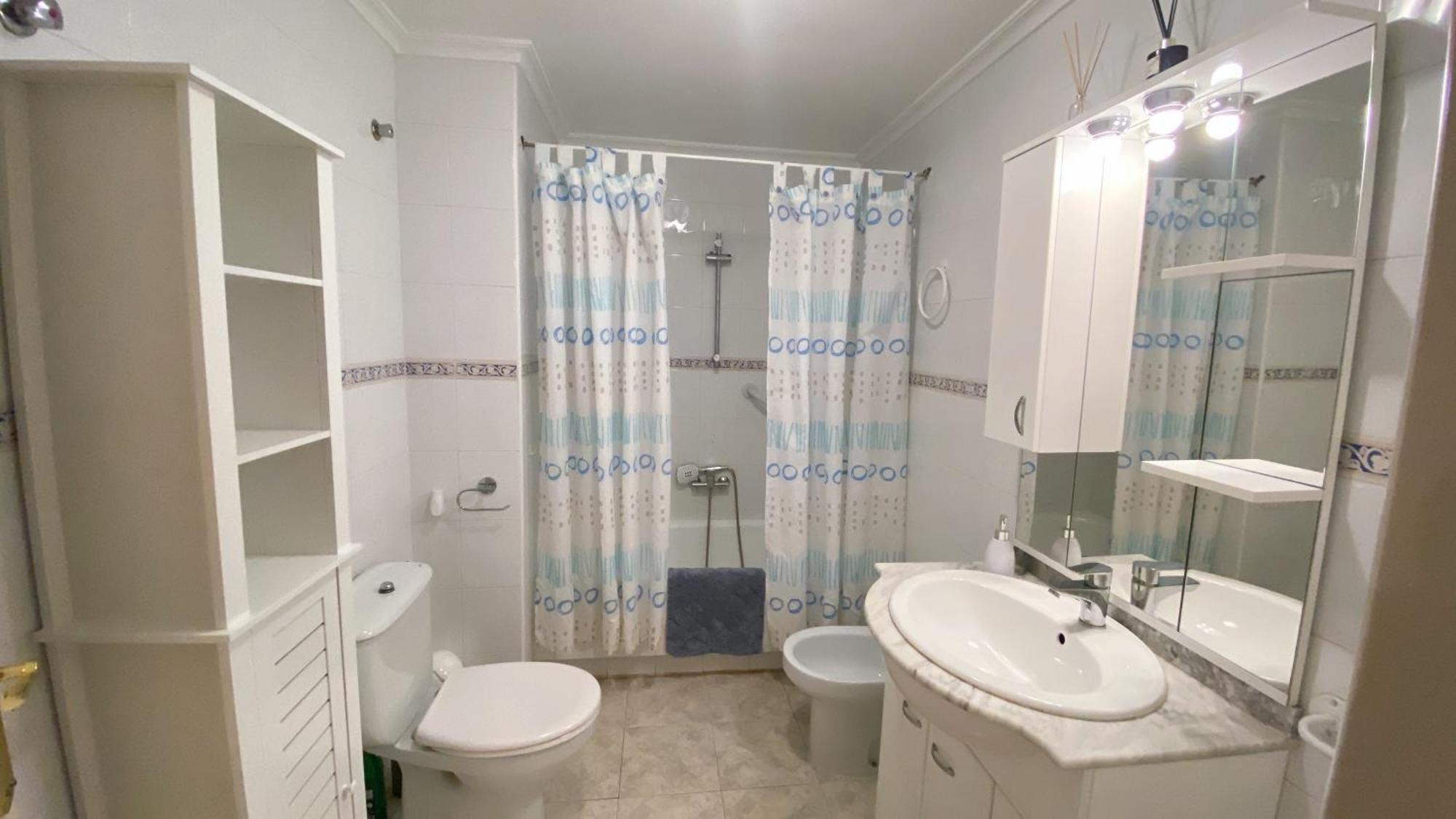 Beautiful Apartment Near Playa De Los Locos ตอร์เรเวียคา ภายนอก รูปภาพ